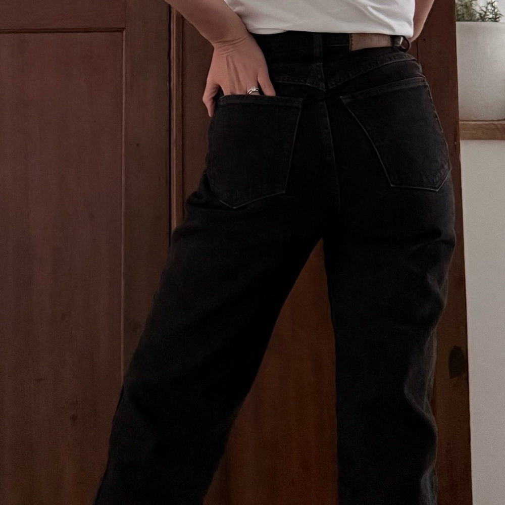 Classic Black Women’s High-Rise Jeans